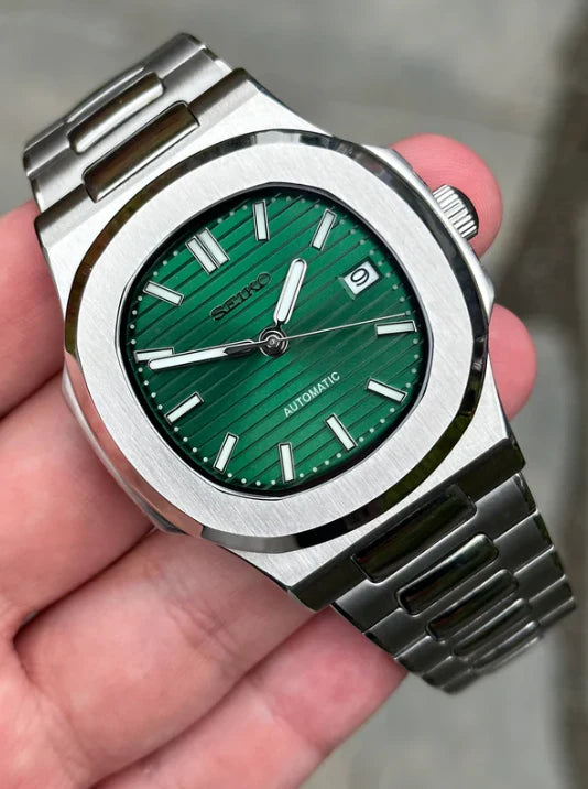 NAUTILUS - EMERALD GREEN